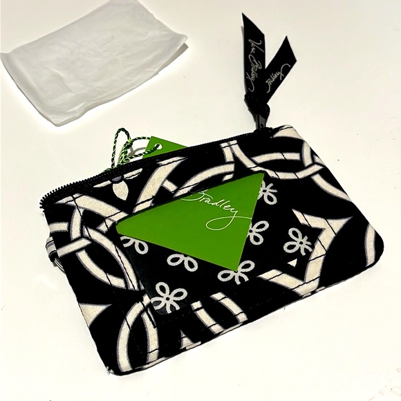 🖤NWT NEW Vera Bradley Zip Card Case Wristlet Wallet Concerto B&W Design Style🖤 - Picture 8 of 10